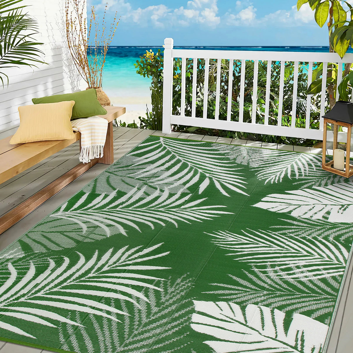 Waterproof Polypropylene Outdoor Rug With Leaf Pattern