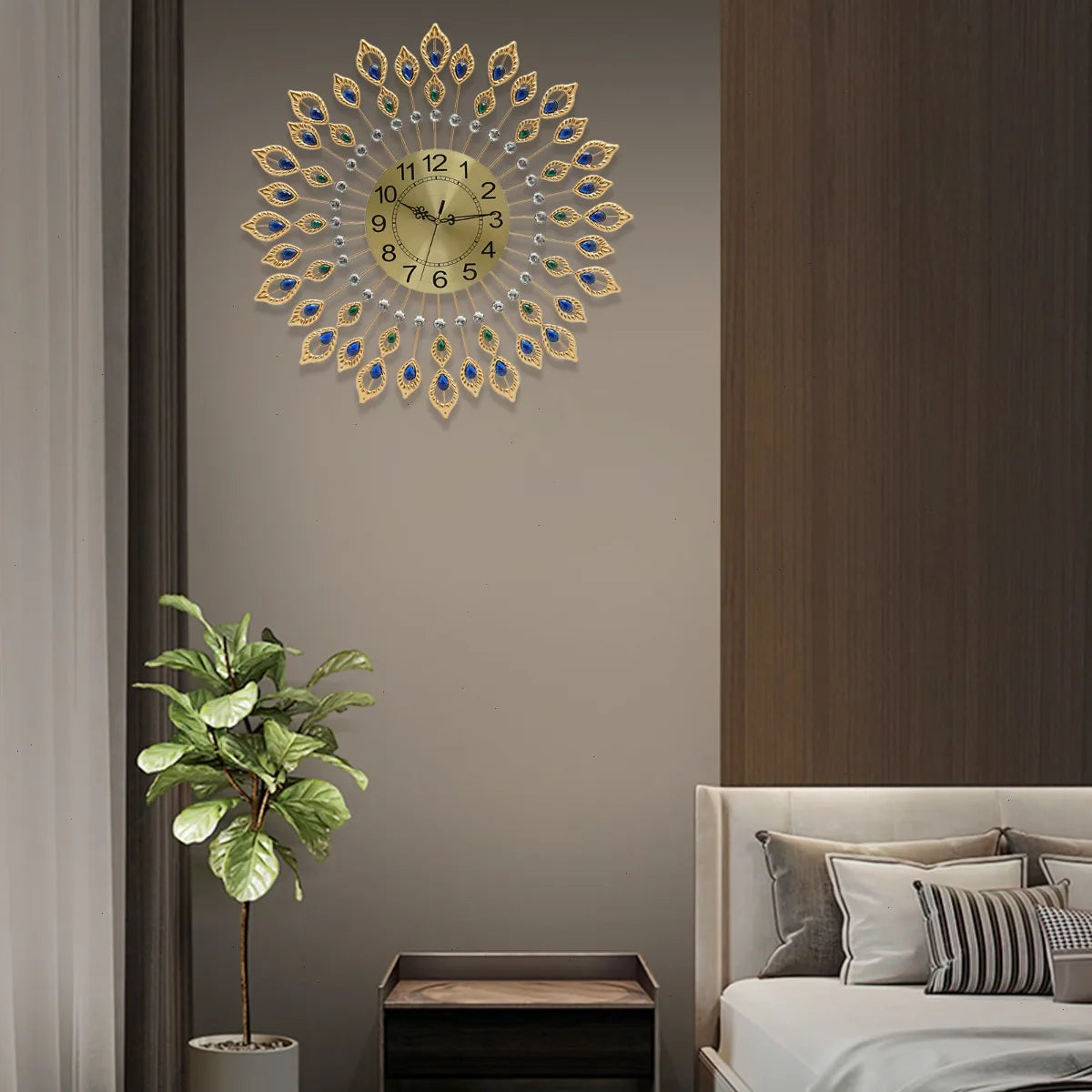 Silent Quartz Peacock Feather Wall Clock With Metal Frame